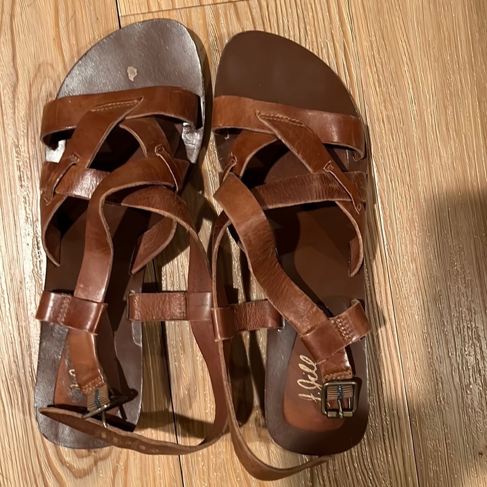 Sandals brown leather